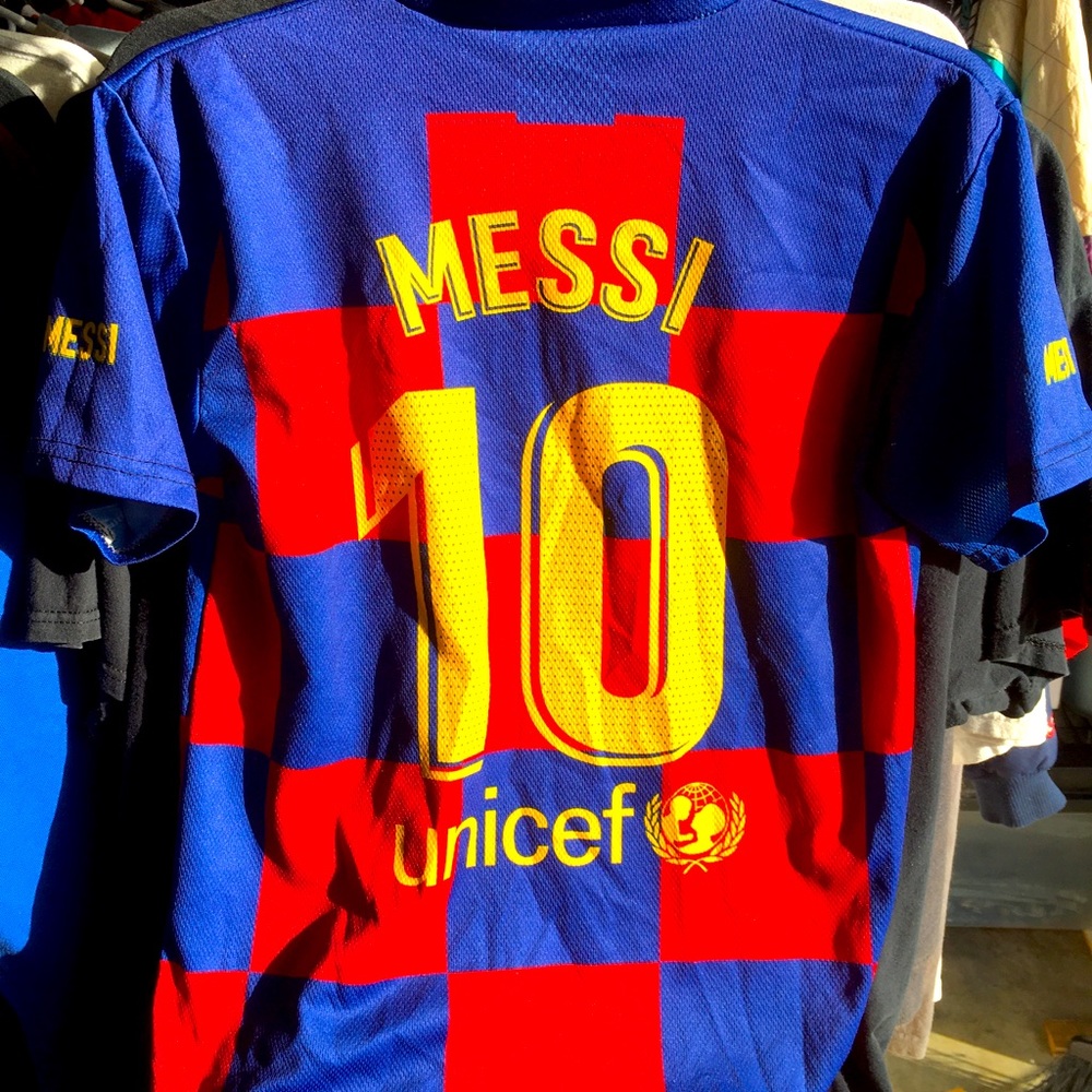 Lionel Messi UNICEF #10 Barcelona Soccer Jersey - Made In Italy